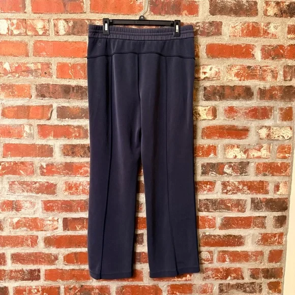 P77 - lululemon athletica Charcoal Softstreme Straight Leg Pants - Picture 2 of 6